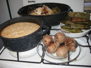 chicken stuffed w/ lemon grass & yard long beeans, taro roots, rice pudding, zuccini bread in bana leaf wrap